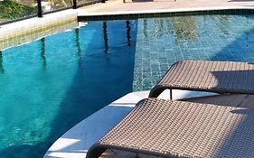 Incrível apartamento em Porto de Galinhas com vista deslumbrante próximo ao centro